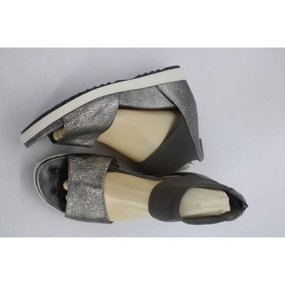 Eileen Fisher Sign Sandals Women's 10 Silver Leather Ankle Strap Back Zip - Picture 2 of 11